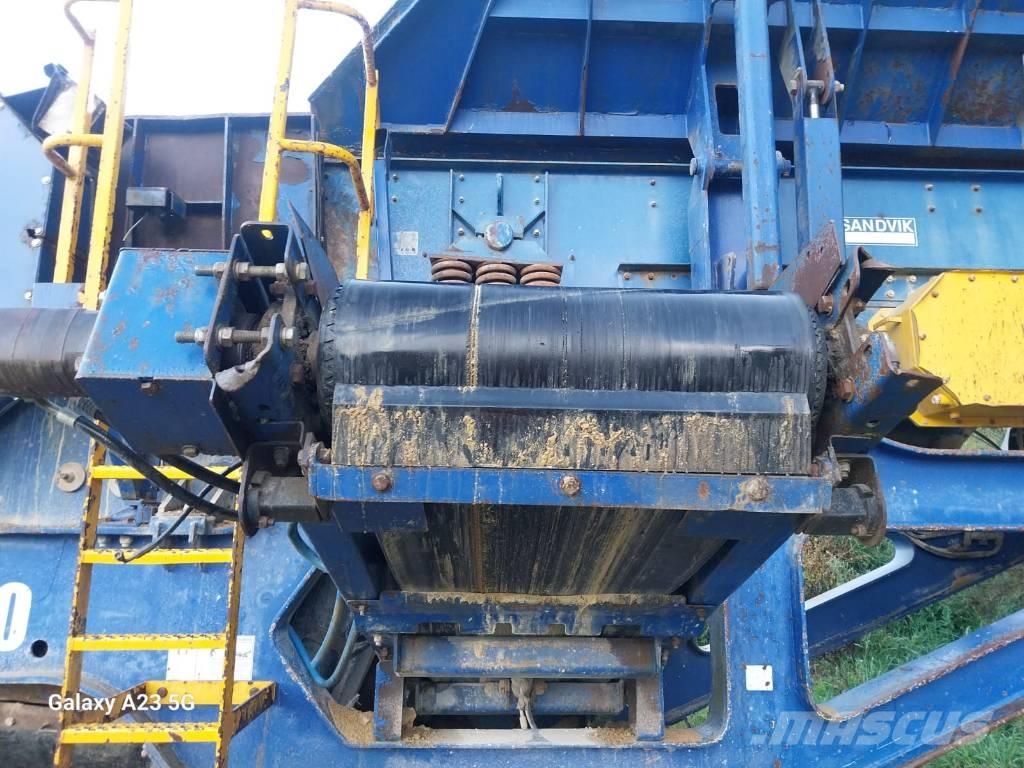 Fintec 1107 Kruszarki mobilne