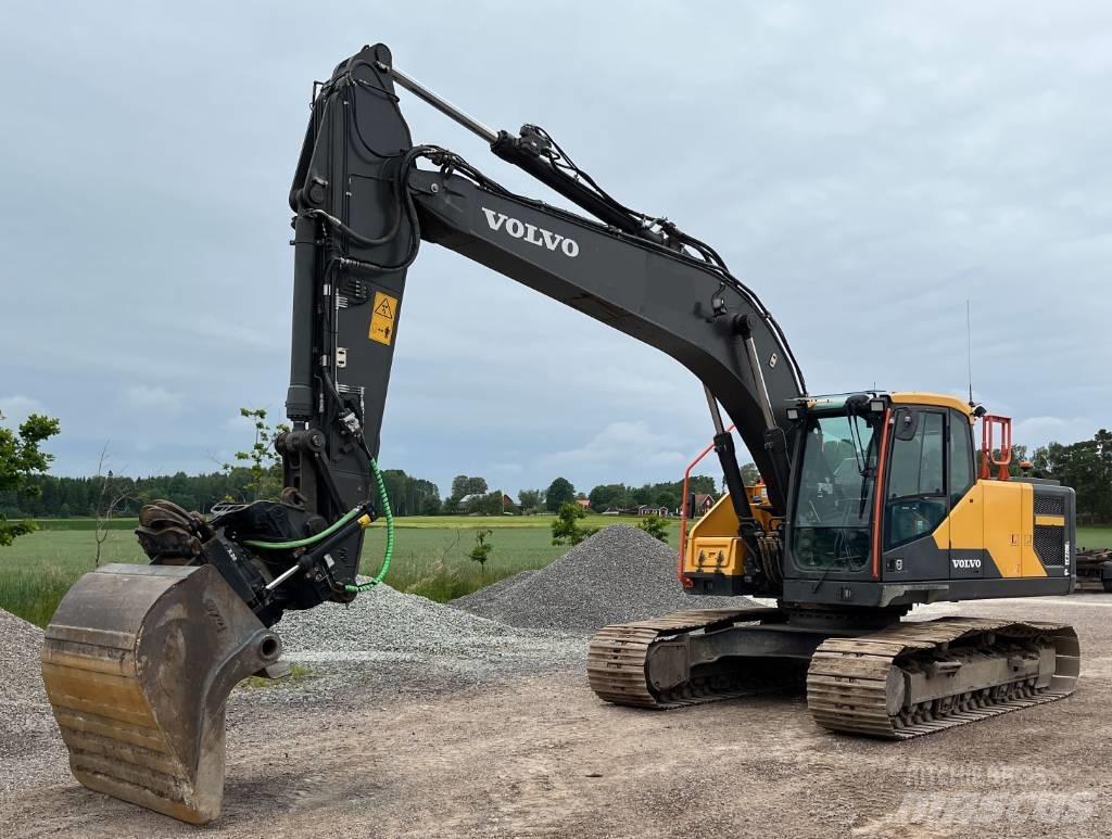 Volvo EC 220 E Koparki gąsienicowe