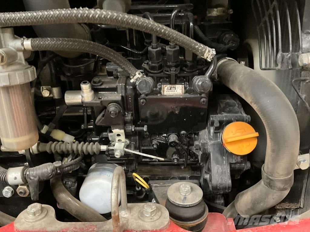 Takeuchi TB 216 Minikoparki