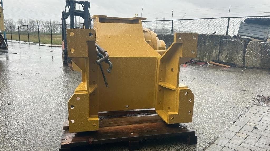 CAT D 7 G Wciągarki