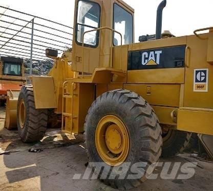 CAT 966 F Ładowarki kołowe