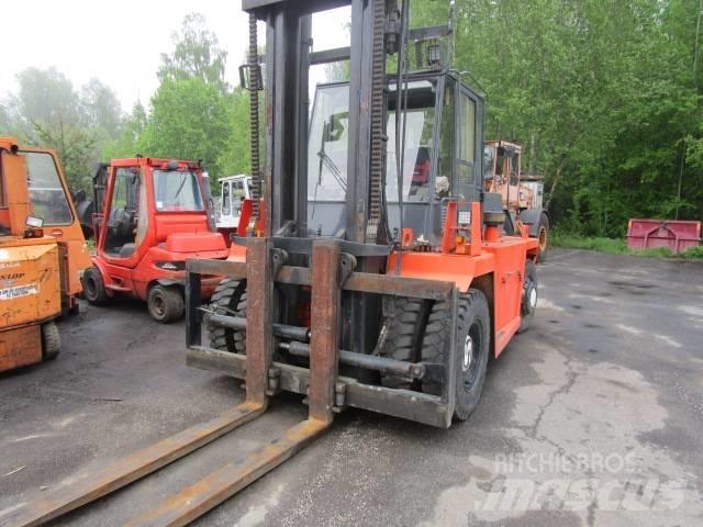 Valmet 1260 Wózki Diesla