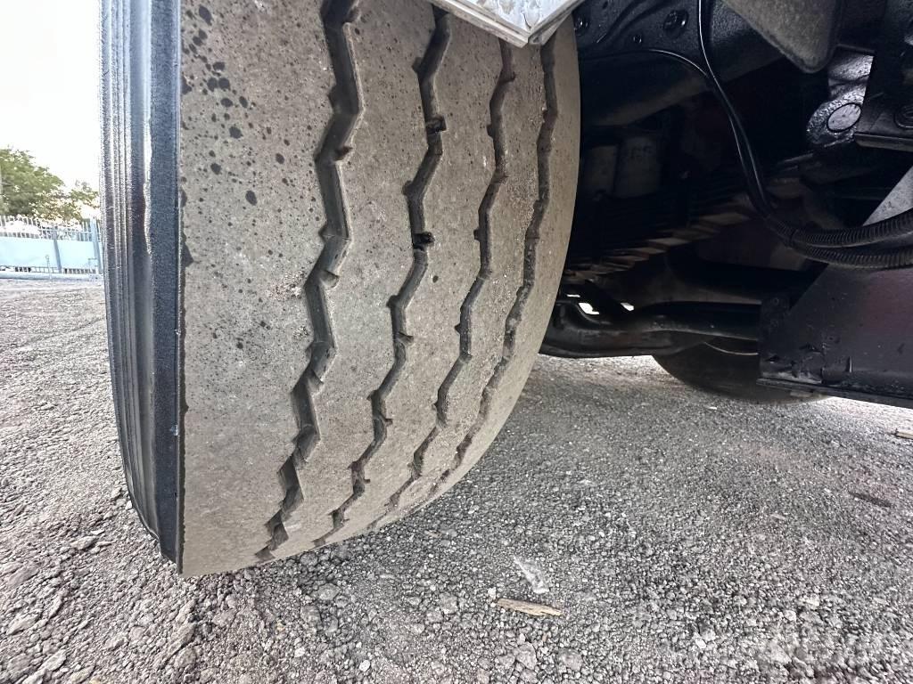 Mack MRU 613 Kombi / koparki ssące