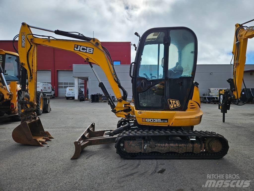 JCB 8035 Minikoparki