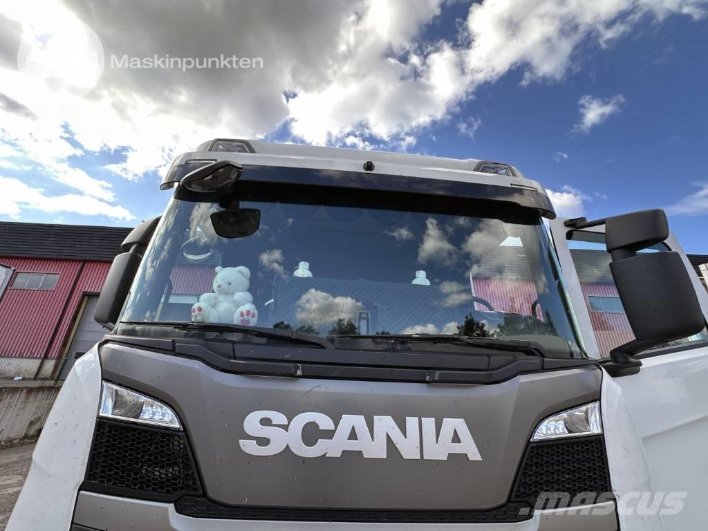 Scania R 450 Samochody ciężarowe ze skrzynią zamkniętą