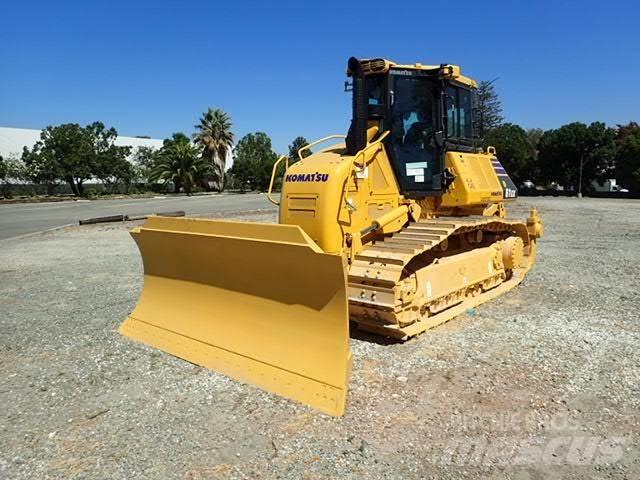Komatsu D61EX-24 Spycharki gąsienicowe