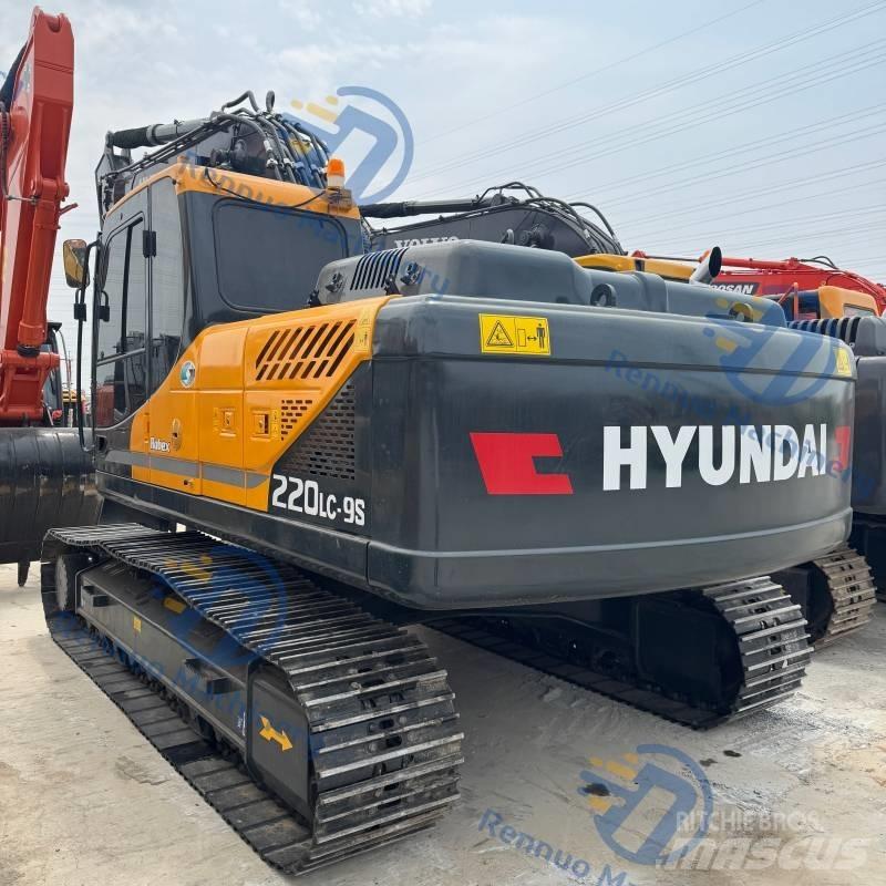 Hyundai R220-9S Koparki gąsienicowe