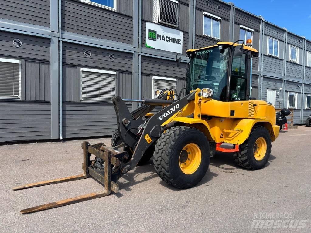 Volvo L 30 GS Ładowarki kołowe