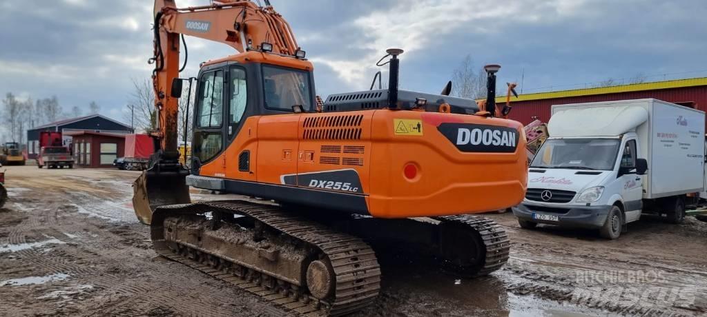 Doosan DX 255 LC-3 Koparki gąsienicowe