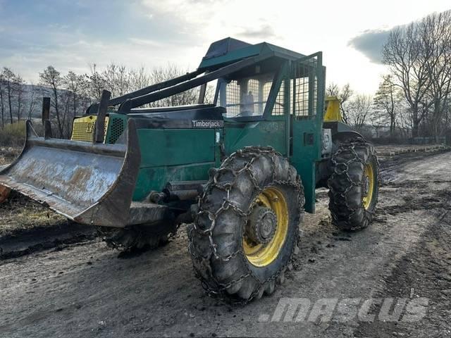 Timberjack 240B Skidery