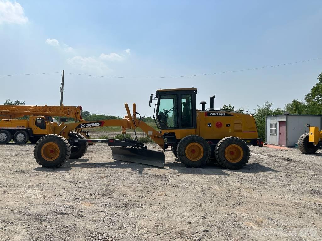 XCMG GR 215 Równiarki