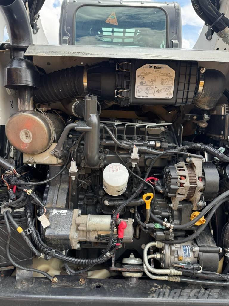 Bobcat T 590 Ładowarki burtowe