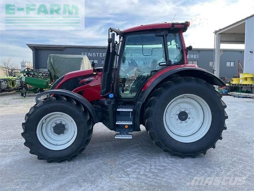 Valtra n155 Ciągniki rolnicze