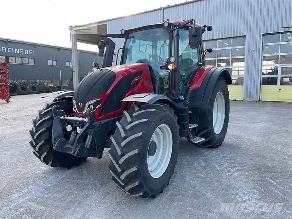Valtra n155 Ciągniki rolnicze