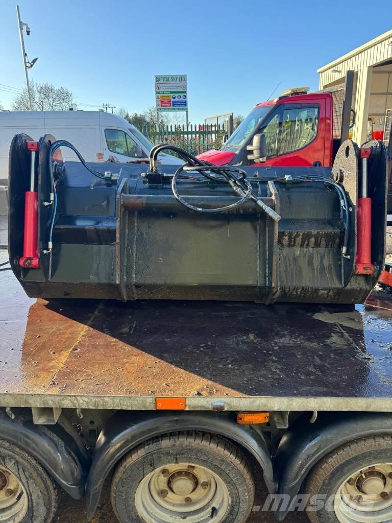 Manitou 4-in-1 Ładowarki teleskopowe