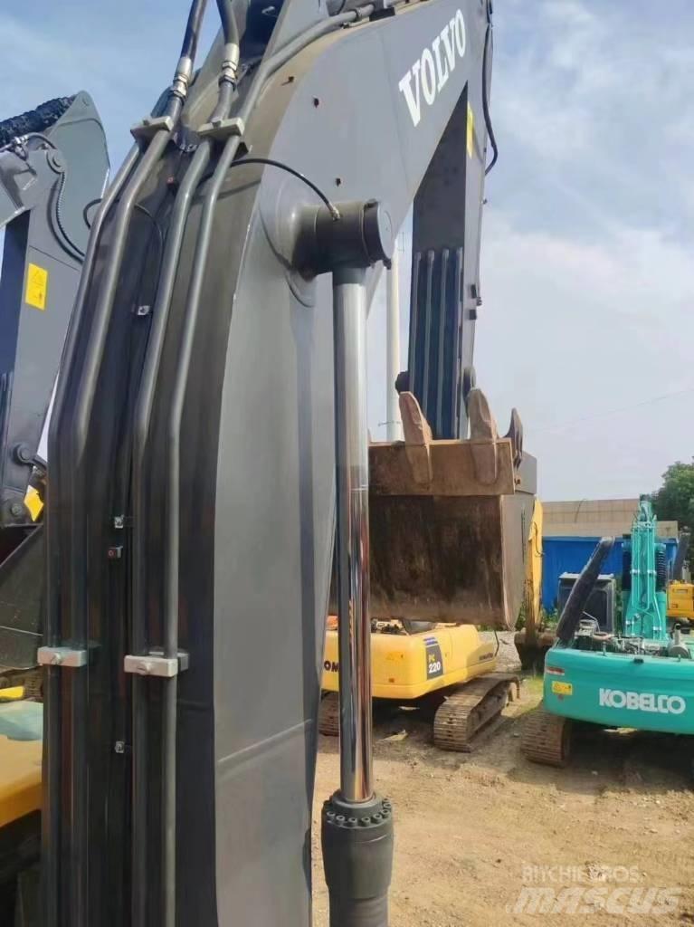 Volvo EC 240 Koparki gąsienicowe