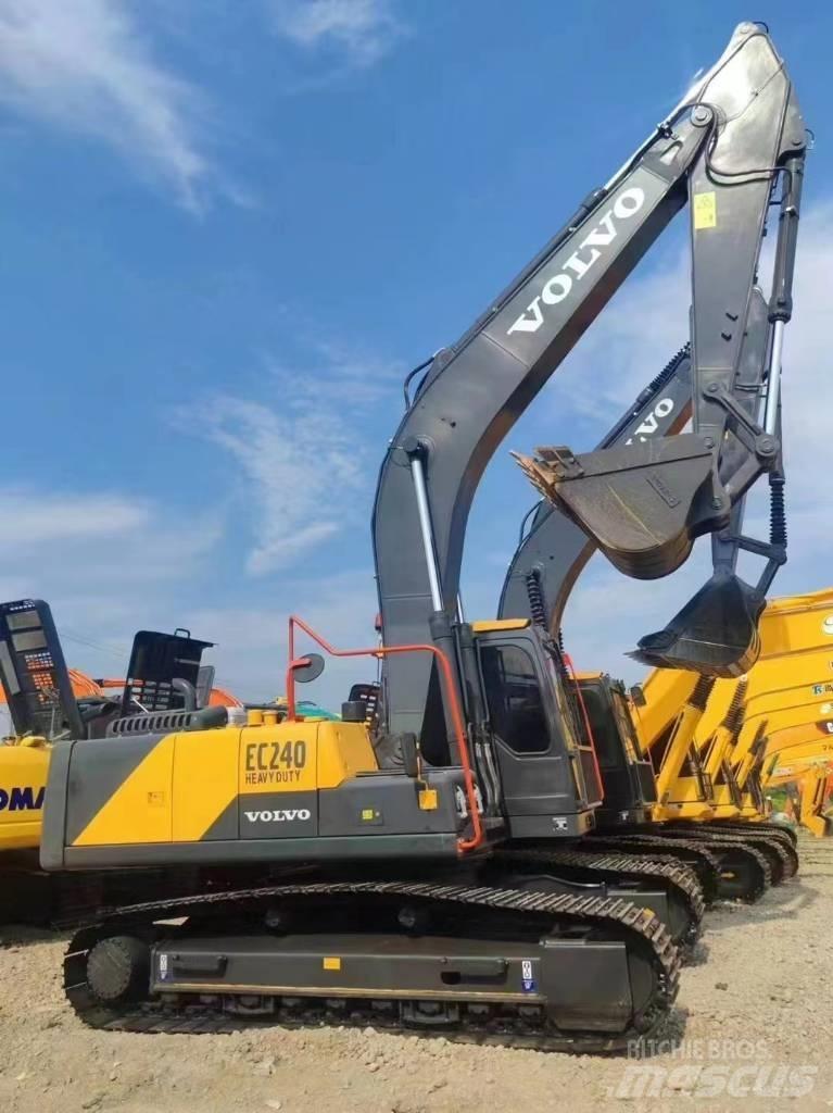 Volvo EC 240 Koparki gąsienicowe