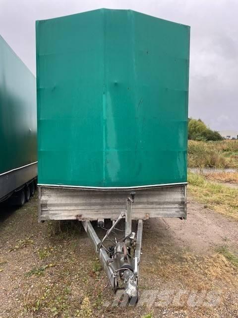  Louven Anhänger Inne przyczepy