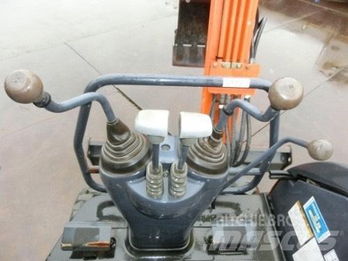 Hitachi ZX20U Minikoparki