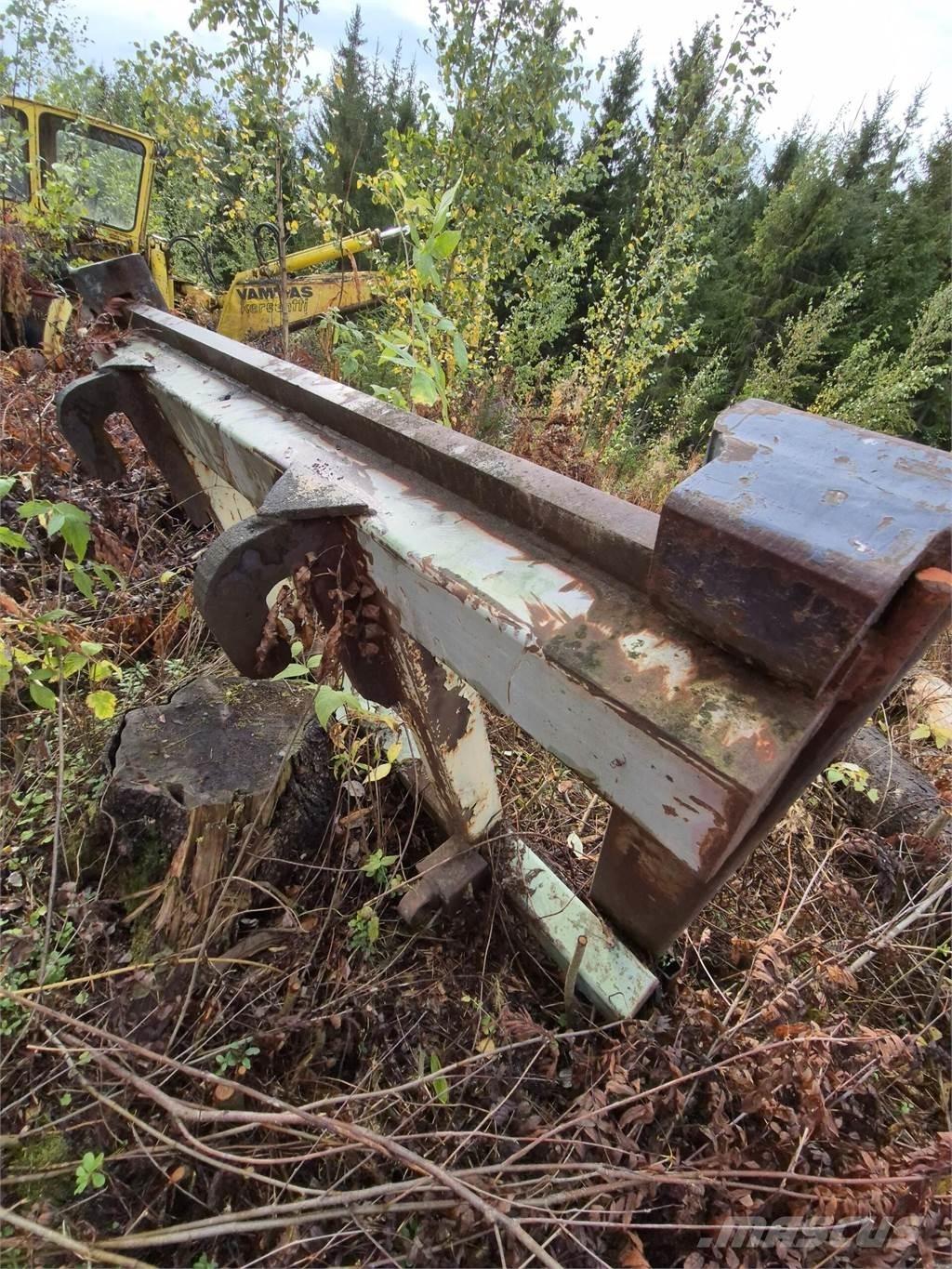 Volvo trukkipiikit Widły