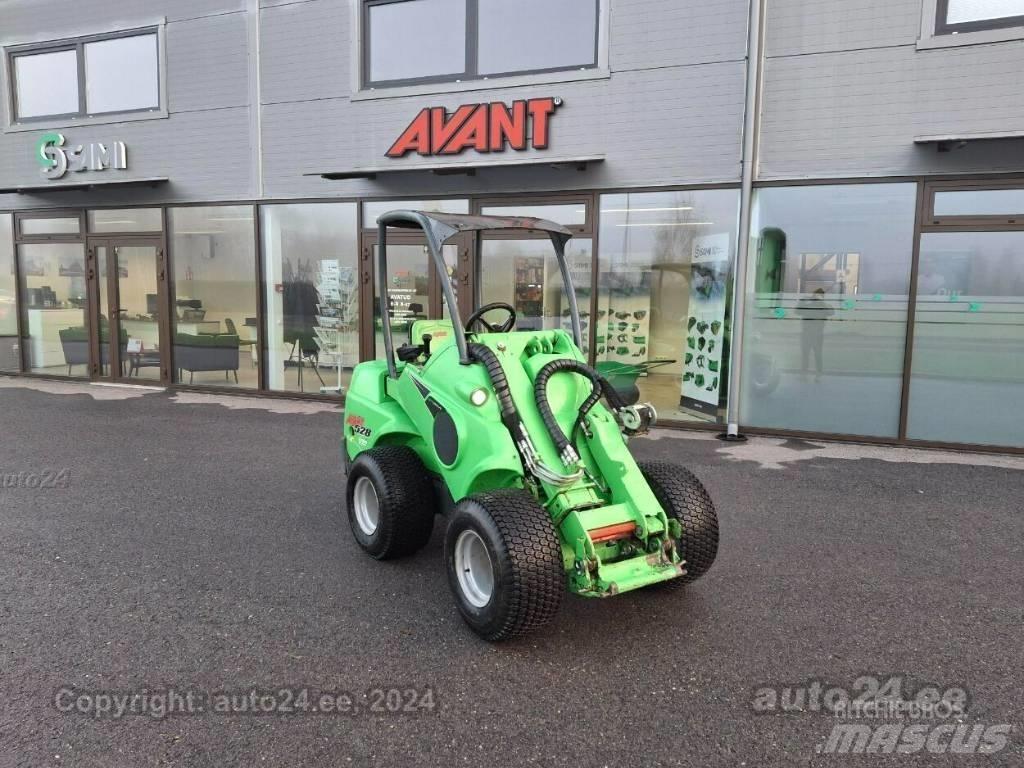 Avant 528 Miniładowarki