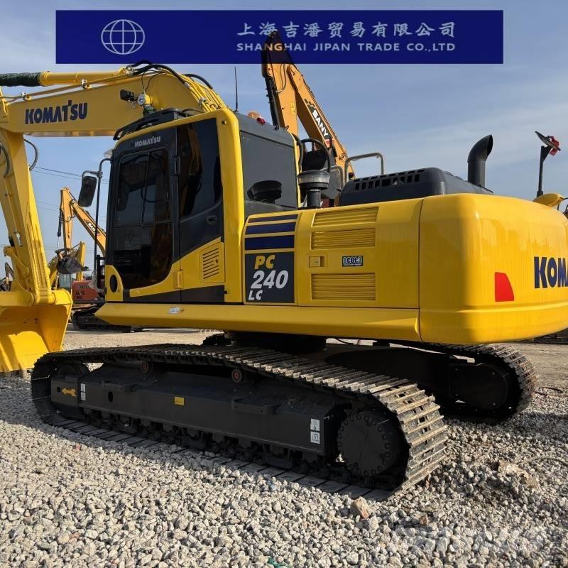 Komatsu PC 240 Koparki gąsienicowe