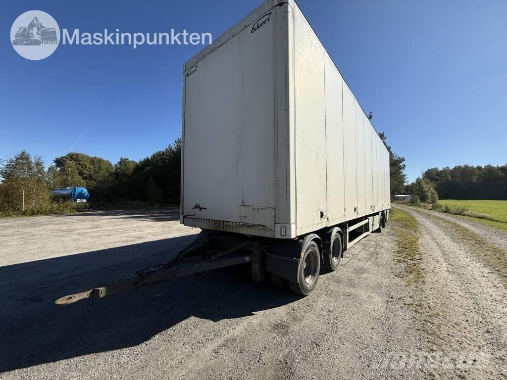 Ekeri L4 Przyczepy ze skrzynią zamkniętą