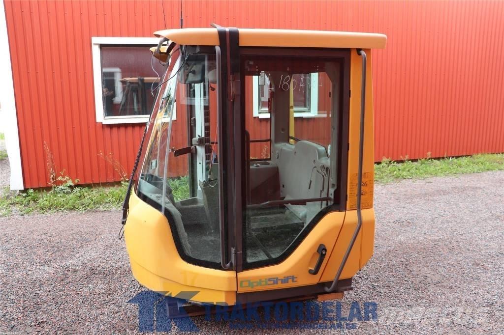 Volvo L 180 F Kabiny i wnętrze