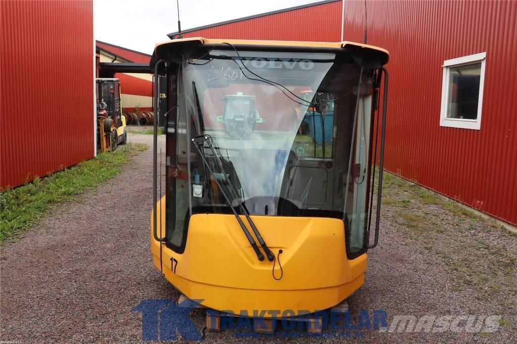 Volvo L 180 F Kabiny i wnętrze