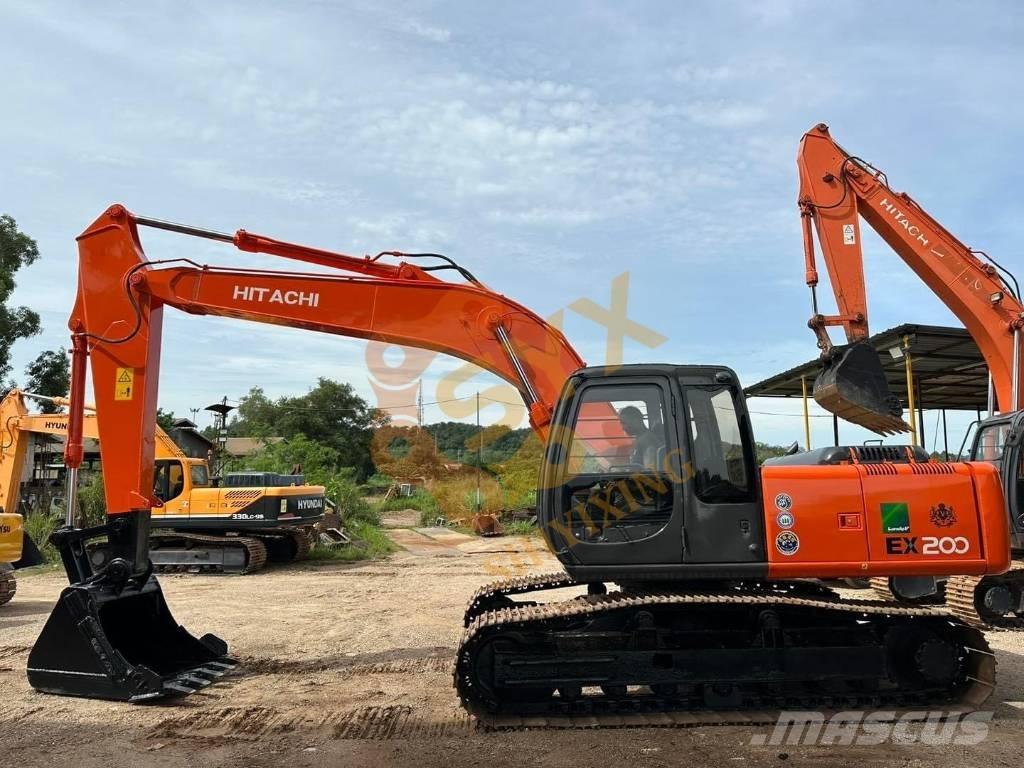 Hitachi EX 200 Koparki gąsienicowe