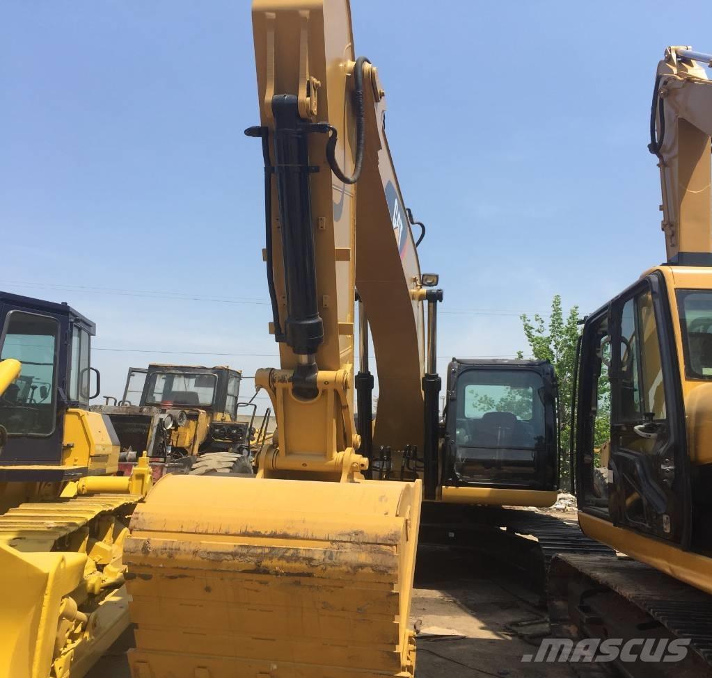 CAT 320 D Koparki gąsienicowe