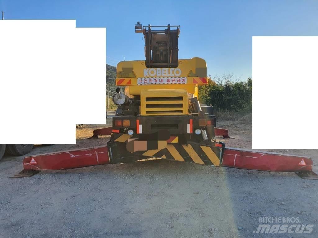 Kobelco RK 250 Żurawie terenowe