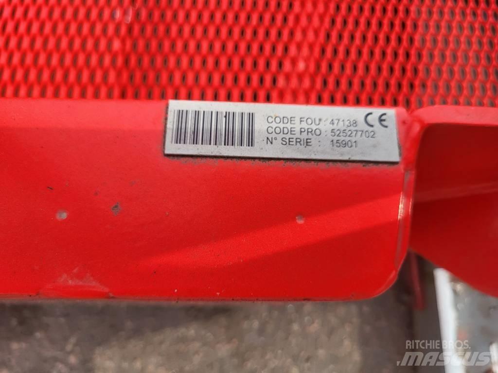 Manitou 200 ATJ kori Podnośniki masztowe