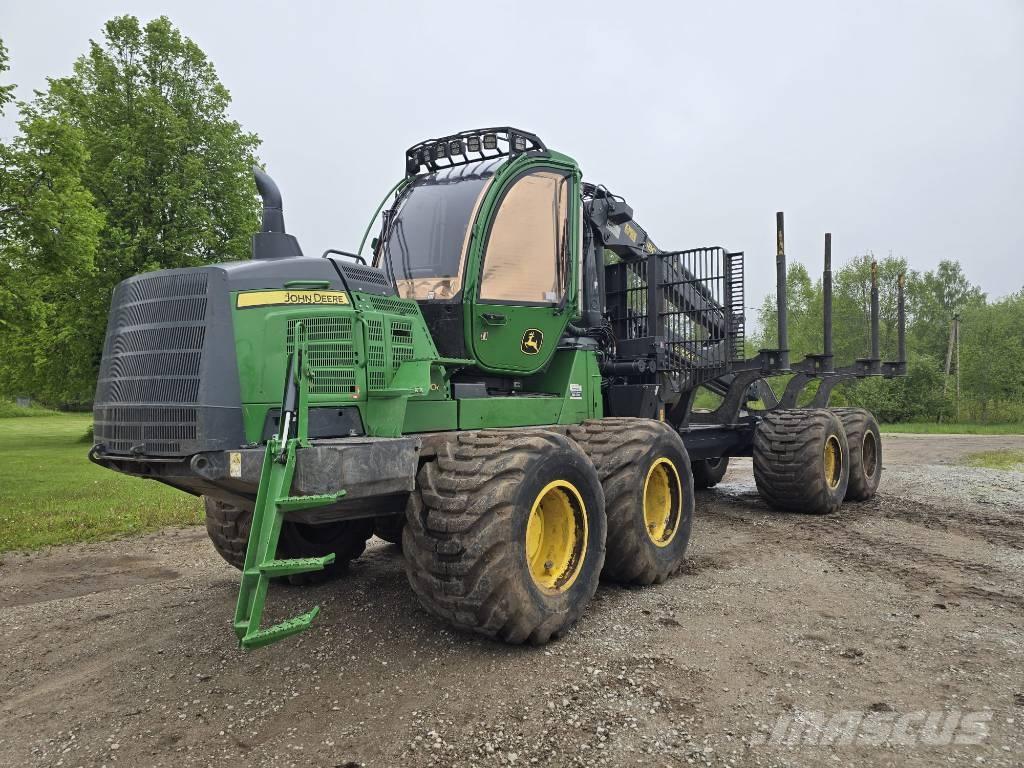 John Deere 1510G Forwardery