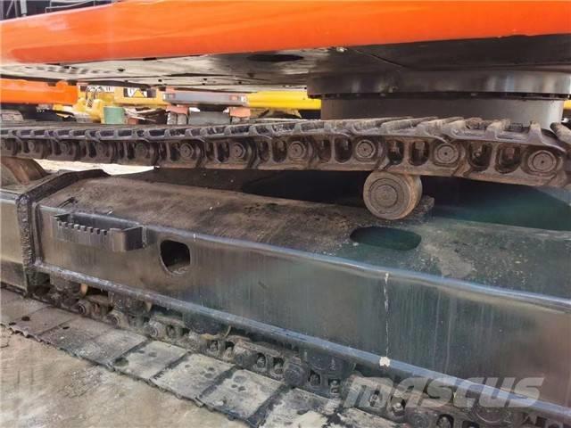 Hitachi EX 120 Koparki gąsienicowe