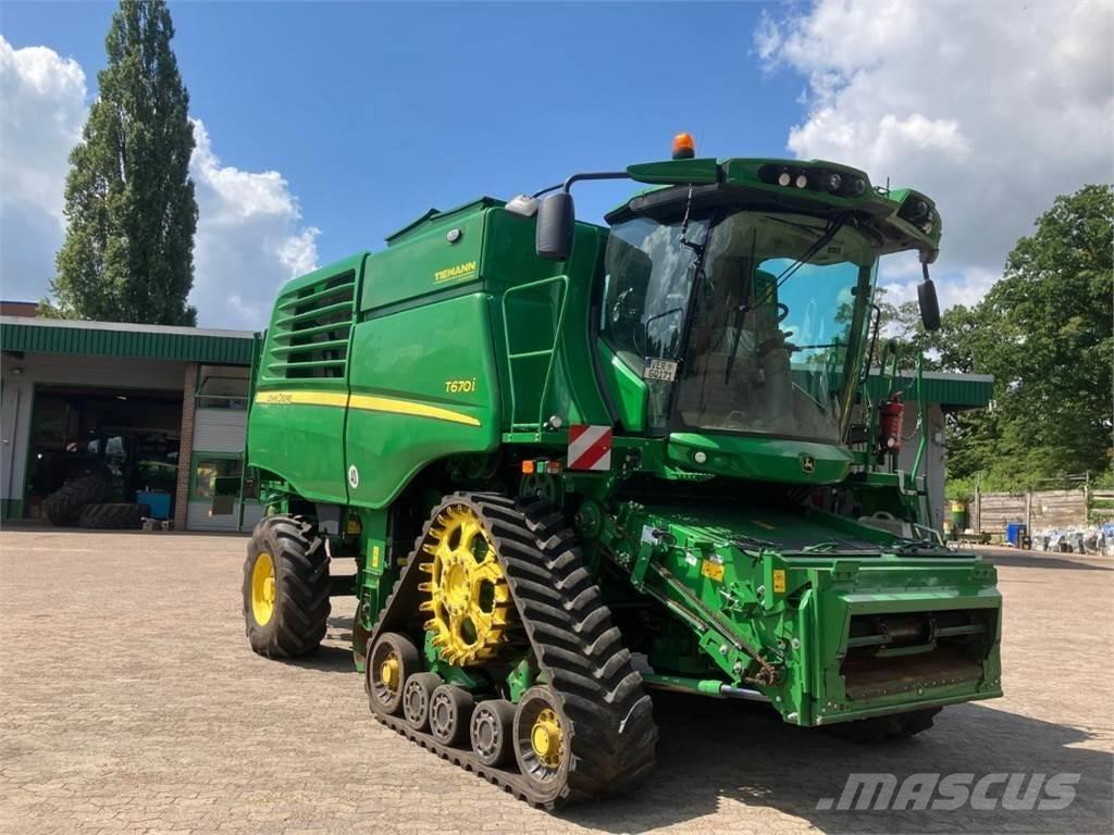 John Deere T670 Kombajny zbożowe