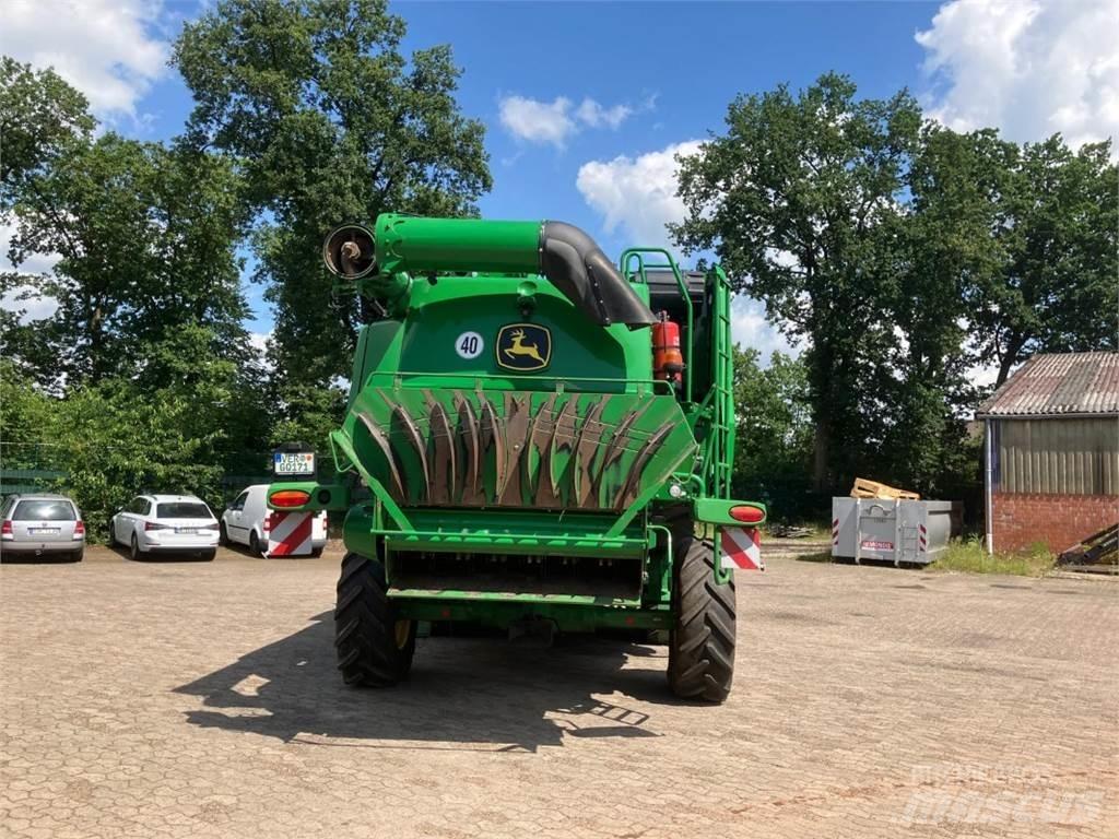 John Deere T670 Kombajny zbożowe
