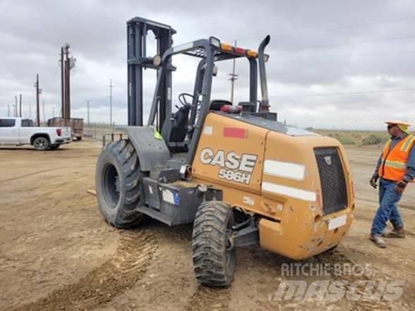 CASE 586H Wózki widłowe terenowe