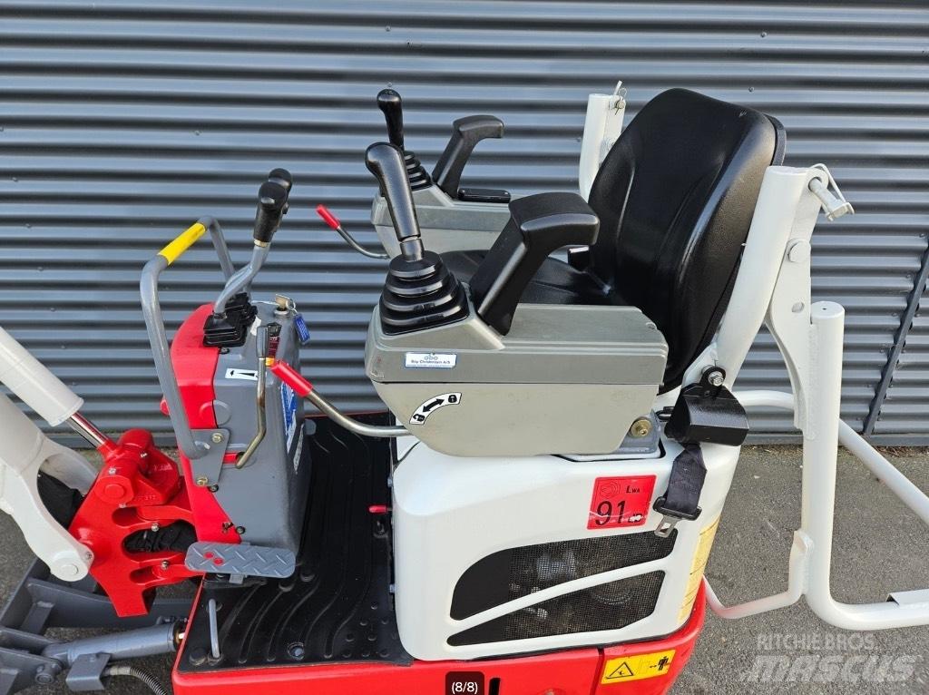 Takeuchi TB 210 R Minikoparki