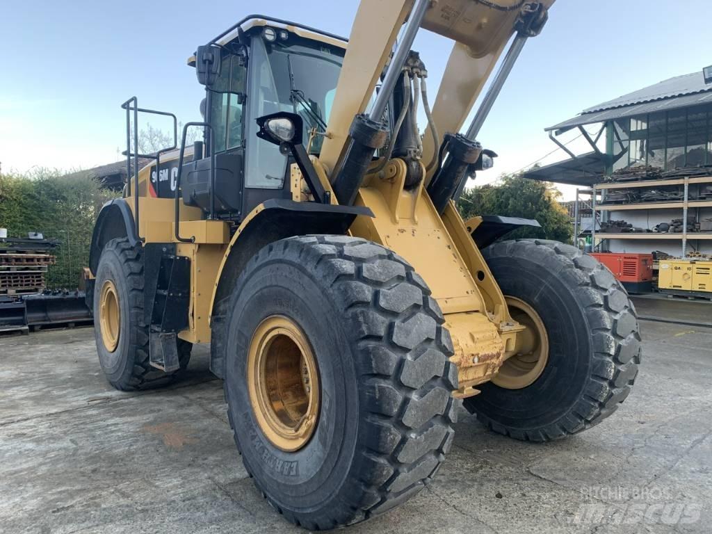 CAT 966 M Ładowarki kołowe