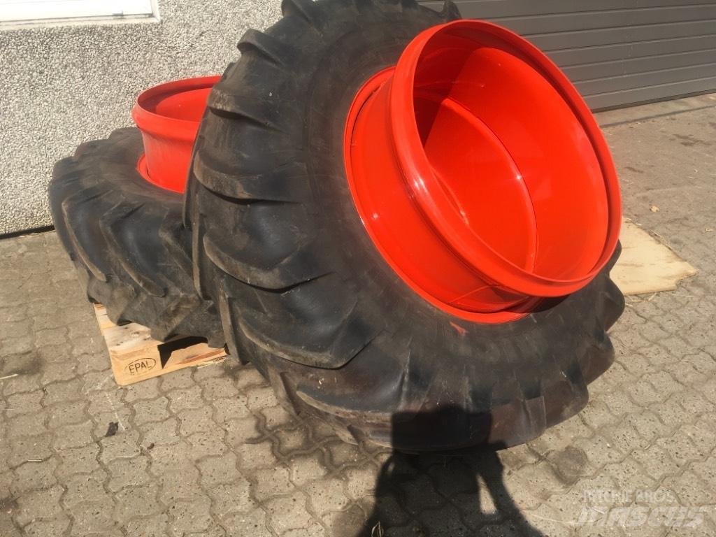  Tvillinghjul Opony, koła i felgi
