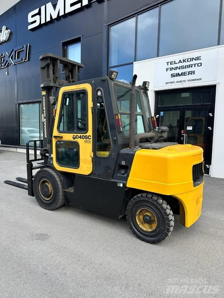 Daewoo D40SC-2 Wózki Diesla