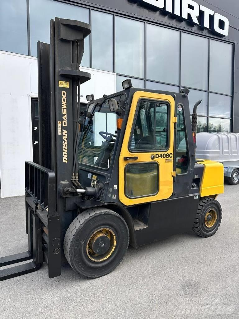 Daewoo D40SC-2 Wózki Diesla