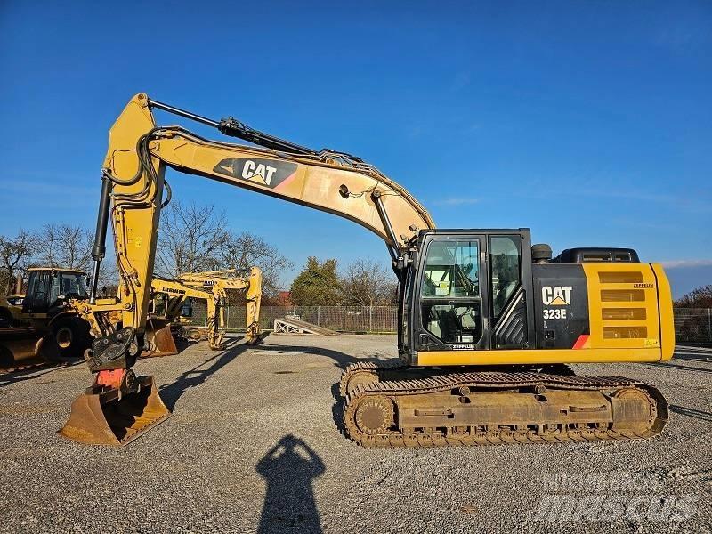 CAT 323 EL Koparki gąsienicowe