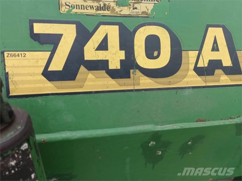 John Deere 740A Siewniki kombinowane