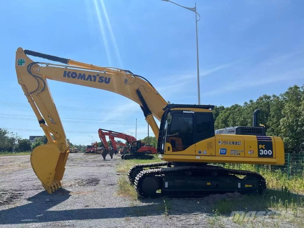 Komatsu PC 300 Koparki gąsienicowe