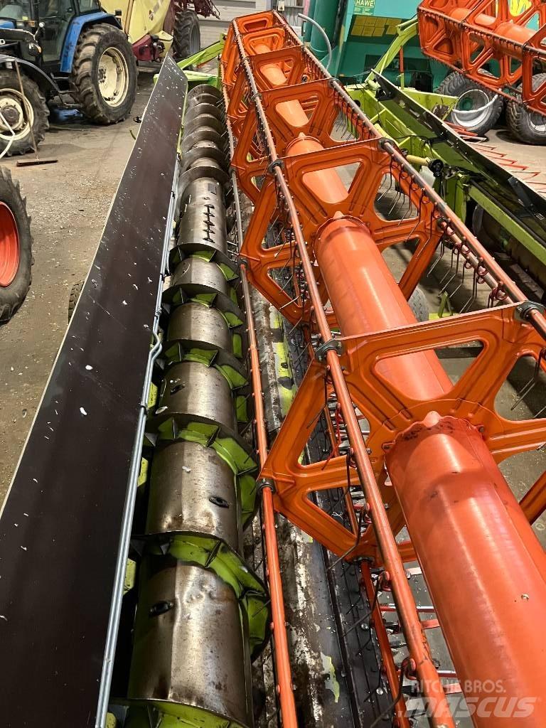 CLAAS C 900 Głowice ścinkowe