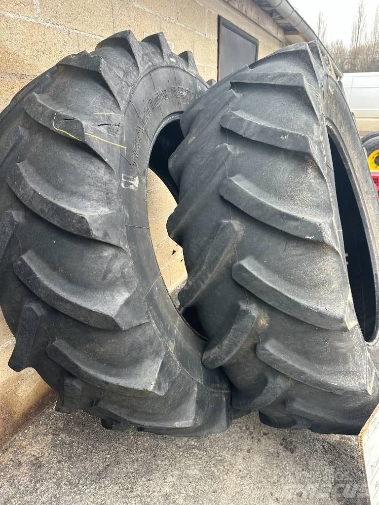 Barum 520/70R38 Opony, koła i felgi