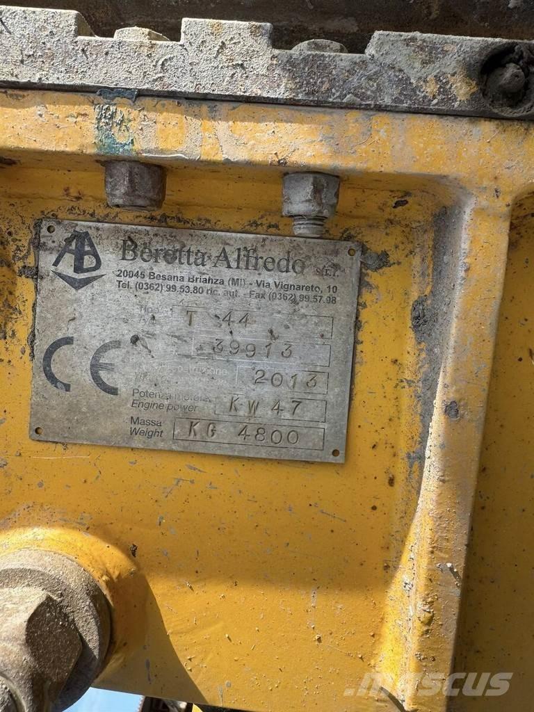 Beretta T44 Wiertnica kotwiczna