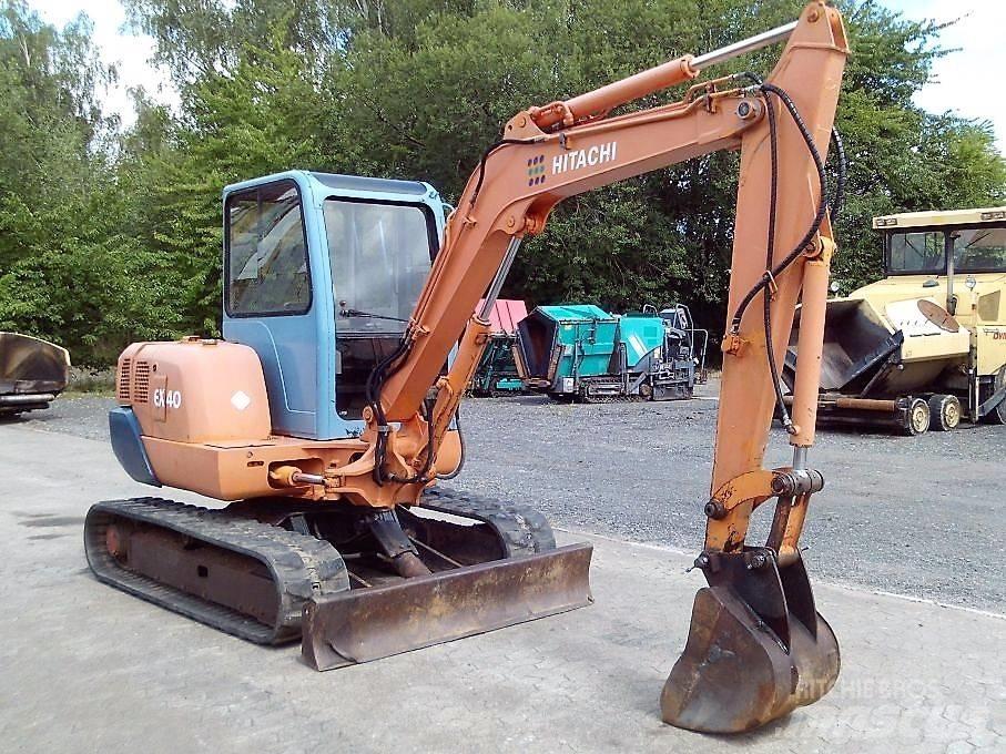 Hitachi EX 40 Minikoparki